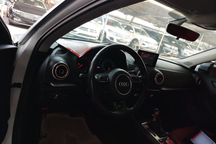 Used Audi A3 2015 Sportback 35 TFSI Millionth Anniversary Intelligent Leading Model
