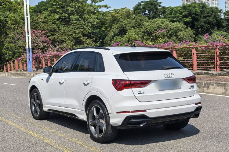 Used Audi Q3 2020 35 TFSI Fashion Dynamic Model
