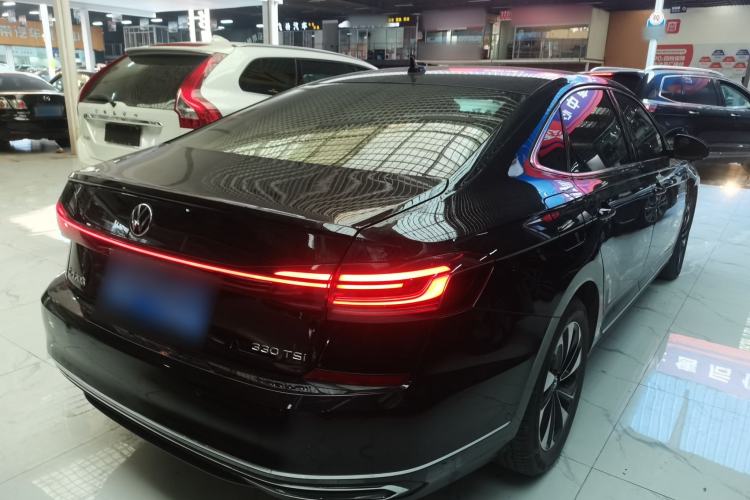 Used Volkswagen Passat 2023 330TSI Starry Elite Edition
