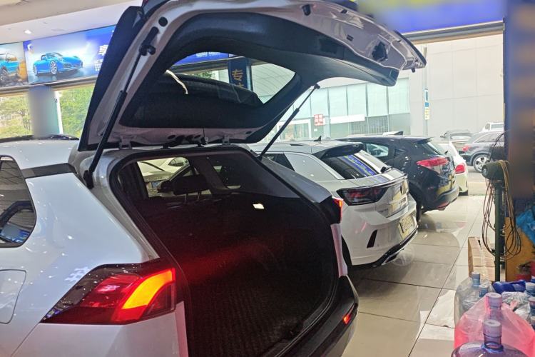 Used Toyota RAV4 2024 Dual-Motor 2.5L E-CVT Two-Wheel Drive Elite Plus Edition
