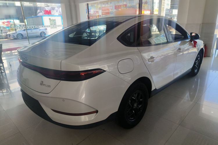 Used BYD Qin PLUS 2025 DM-i Smart Drive 55KM Leading Model
