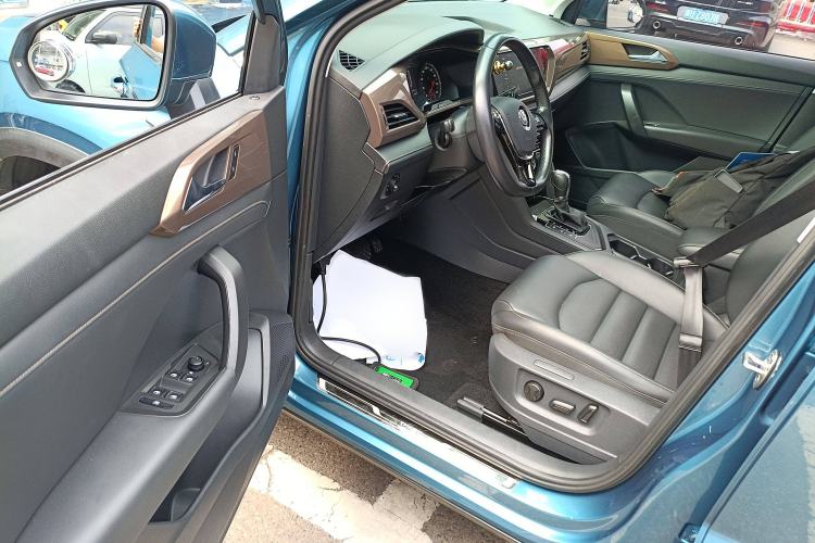 Used Volkswagen Tharu 2020 280TSI Two-Wheel Drive Luxury Plus Version China VI Standard
