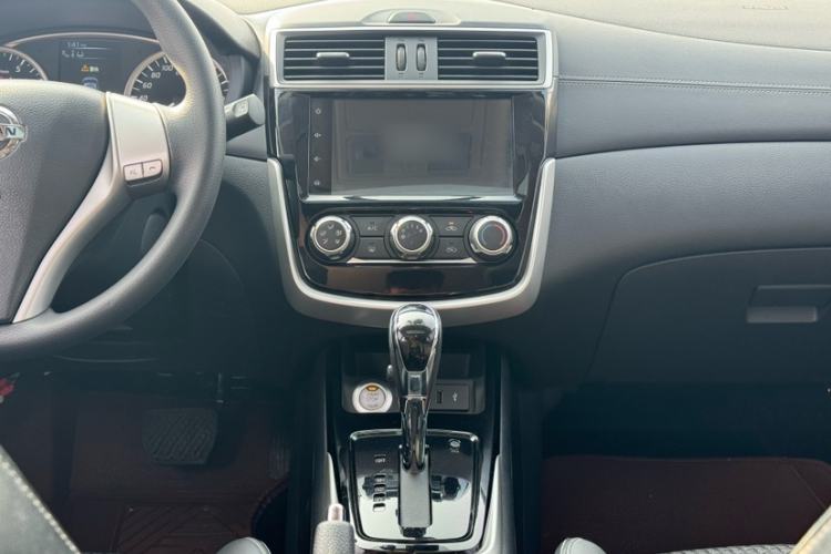 Used Nissan Tiida 2019 1.6L CVT Smart Drive Version China VI Standard