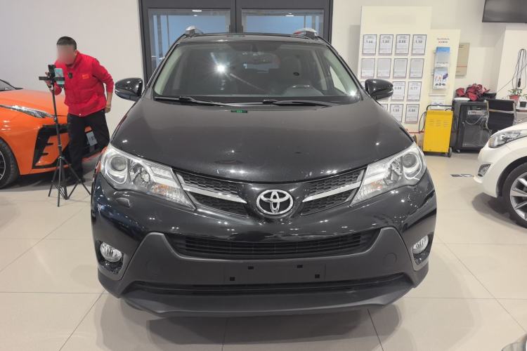 Used Toyota RAV4 2015 2.5L Automatic 4x4 Elite Edition
