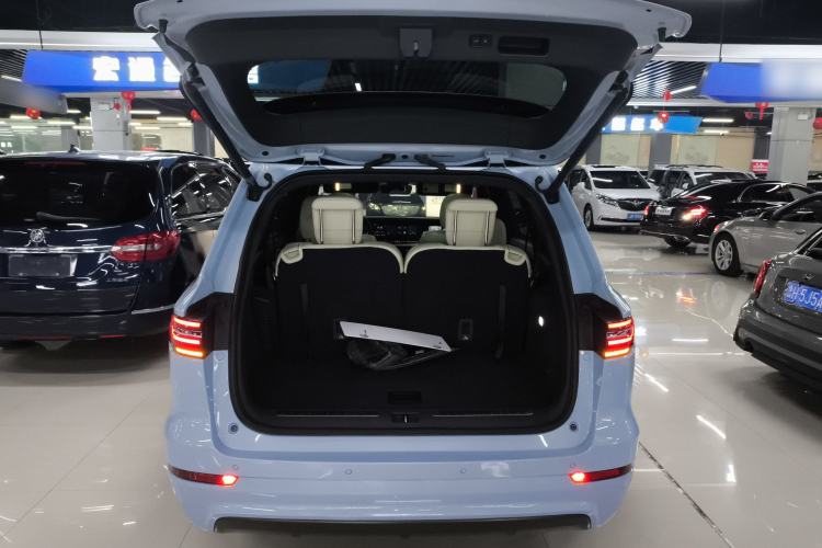 Used Li Auto ONE 2020 Extended-Range 6-Seater Version
