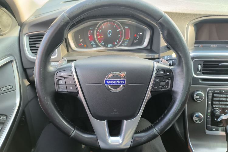 Used Volvo V60 2014 Restyled T5 Zhiya Edition