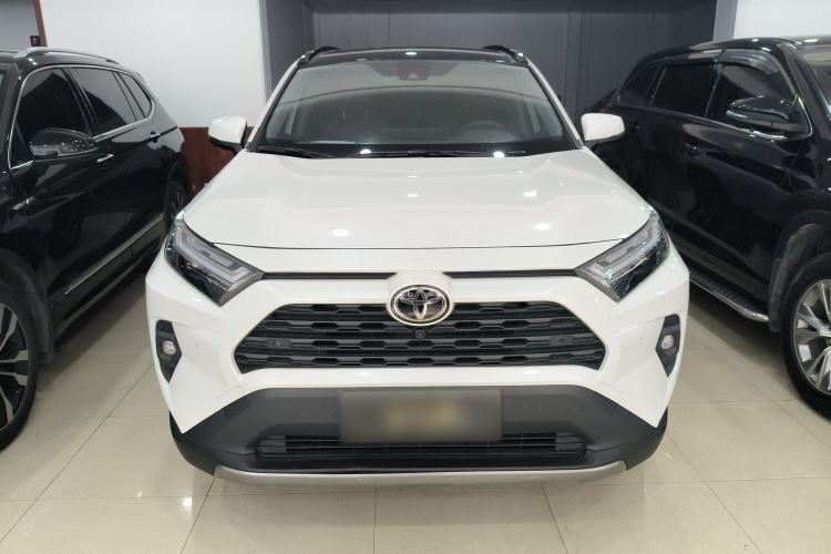 Used Toyota RAV4 2023 2.0L CVT Two-Wheel Drive Fashion Plus Edition
