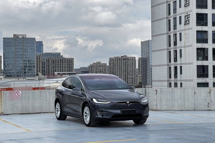 Used Tesla Model X 2019 Long-Range Version
