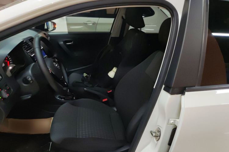 Used Volkswagen Polo 2018 1.5L Automatic Enjoyment Model
