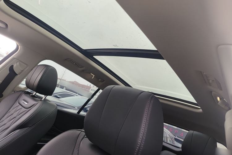 Used Hongqi HS7 PHEV 2024 2.0T PHEV Four-Wheel Drive Flagship Edition 6 Seats
