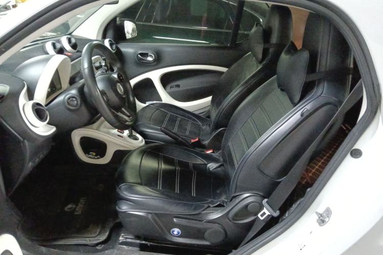 Used  fortwo 2015 1.0L 52 kW Hardtop Passion Edition
