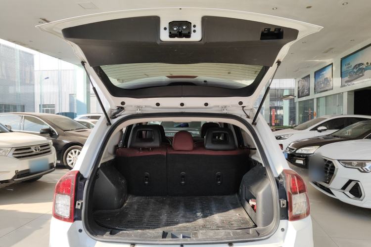 Used  Compass 2015 2.0L two-wheel drive sport version