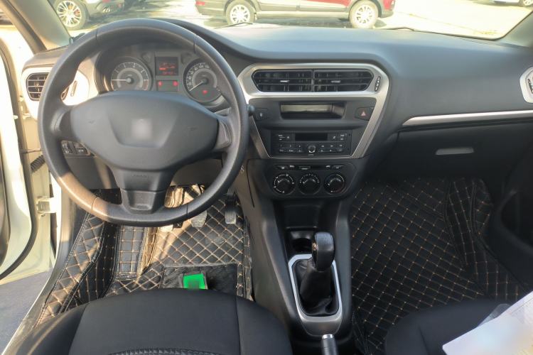 Used Peugeot 301 2014 1.6L Manual Comfort Edition
