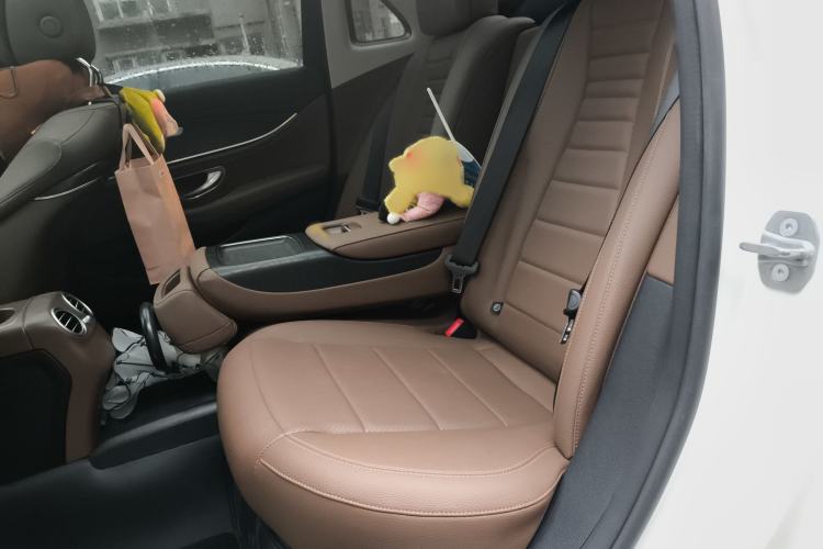 Used Mercedes-Benz E-Class 2019 E 300 L Sporty and Stylish Model
