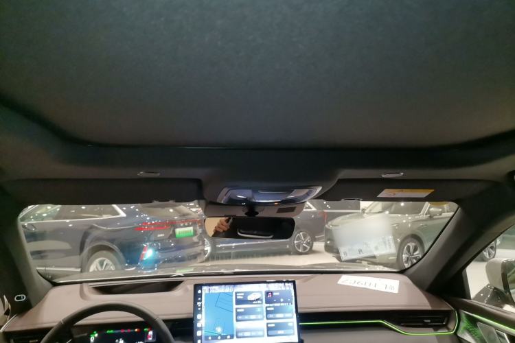 Used Wey Mocha New Energy 2024 Hi4 Four-Wheel Drive Long-Range Version
