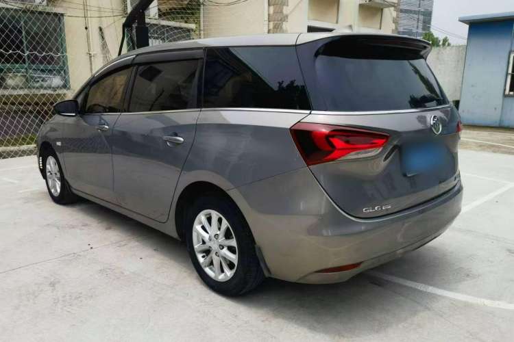 Used Buick GL6 2018 18T 5-seat Luxury Model
