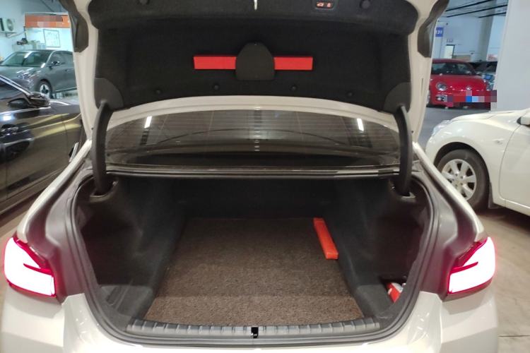 Used BMW 5 Series 2022 530Li Luxury Edition M Sport Package
