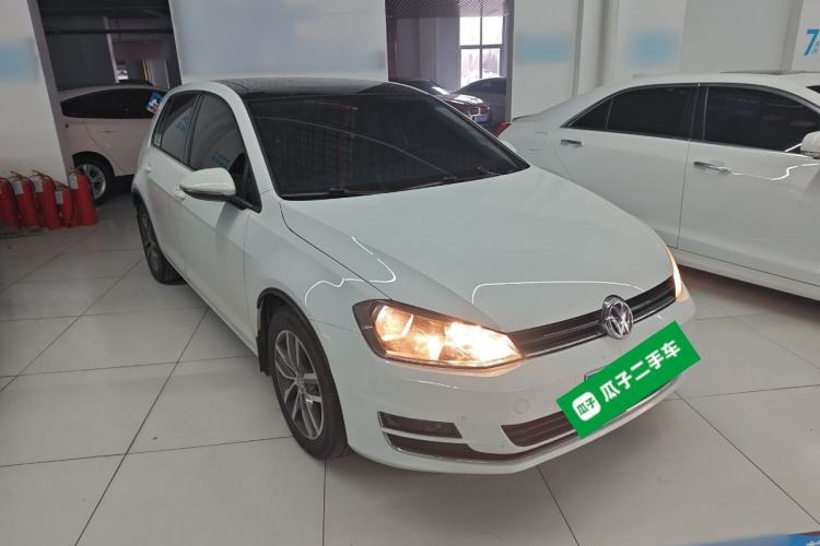 Used Volkswagen Golf 2016 230TSI Automatic Luxury Version
