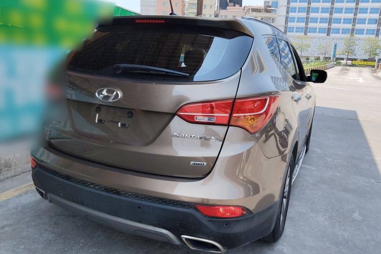 Used Hyundai Santa Fe 2013 Revised Version 2.4L Automatic All-Wheel Drive Smart Type
