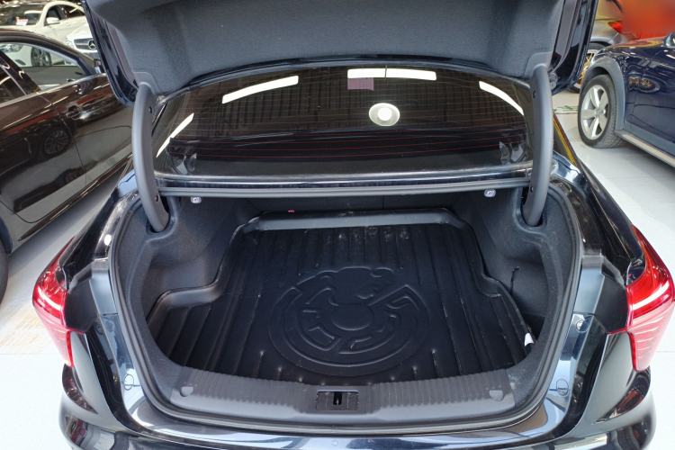 Used Hongqi H5 2023 2.0T Automatic Smart Connect Flagship Edition
