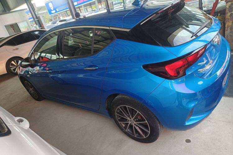 Used Buick Verano 2016 Hatchback GS 20T Dual-Clutch Passionate Sporty Model
