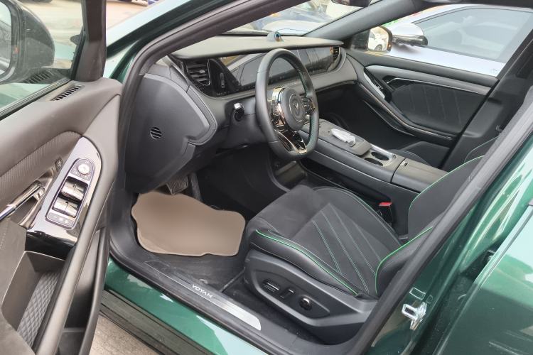 Used VOYAH FREE 2025 318 318 km Rear-Drive Touring Edition
