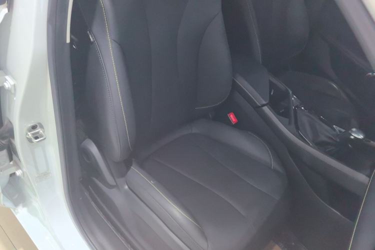 Used Roewe i5 2021 1.5L CVT Diamond Edition