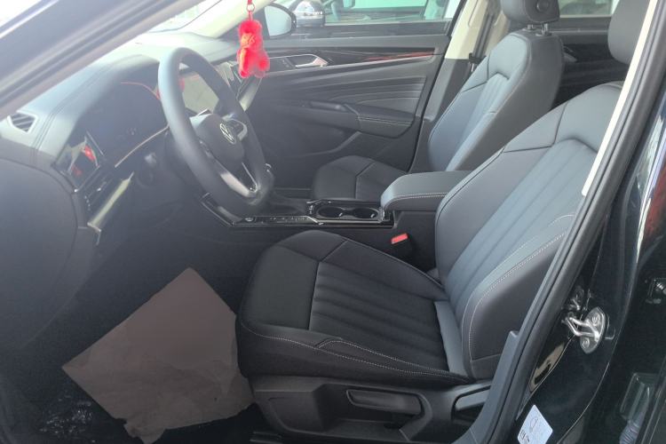 Used Volkswagen Passat New Energy 2025 430 PHEV Hybrid Business Edition
