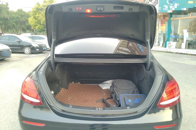 Used Mercedes-Benz E-Class 2019 Facelifted E 300 L Stylish Version
