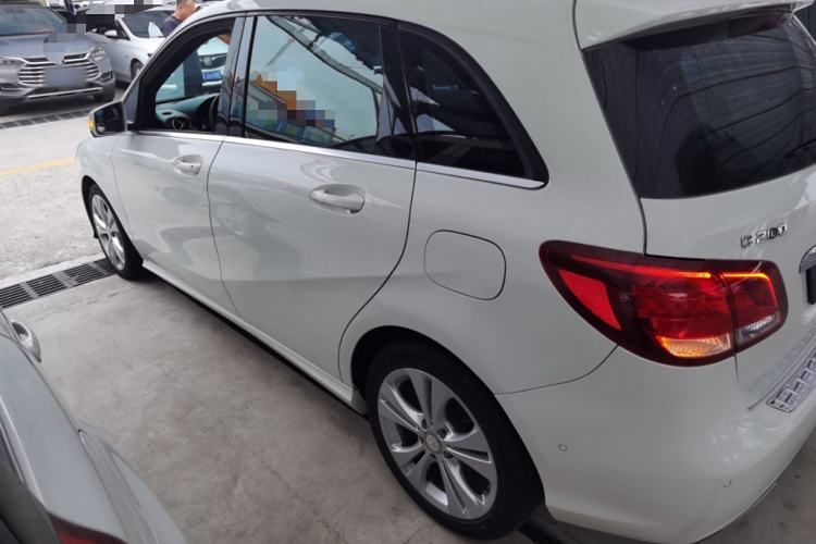 Used Mercedes-Benz B-Class 2015 B 200 Sport Edition
