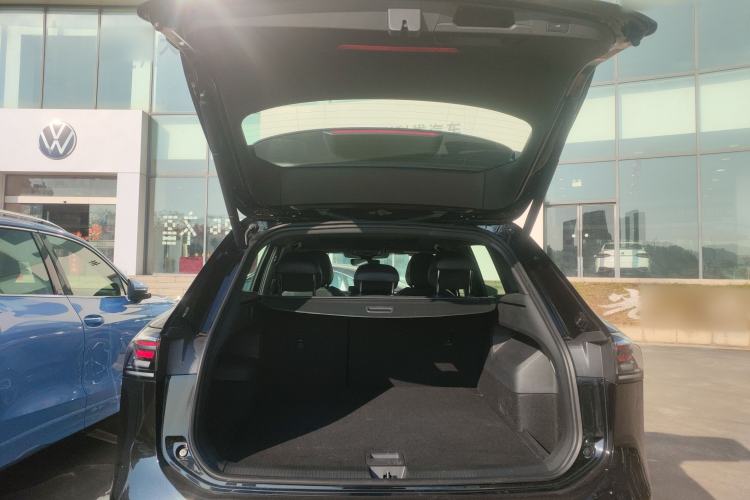 Used Volkswagen Tiguan L 
