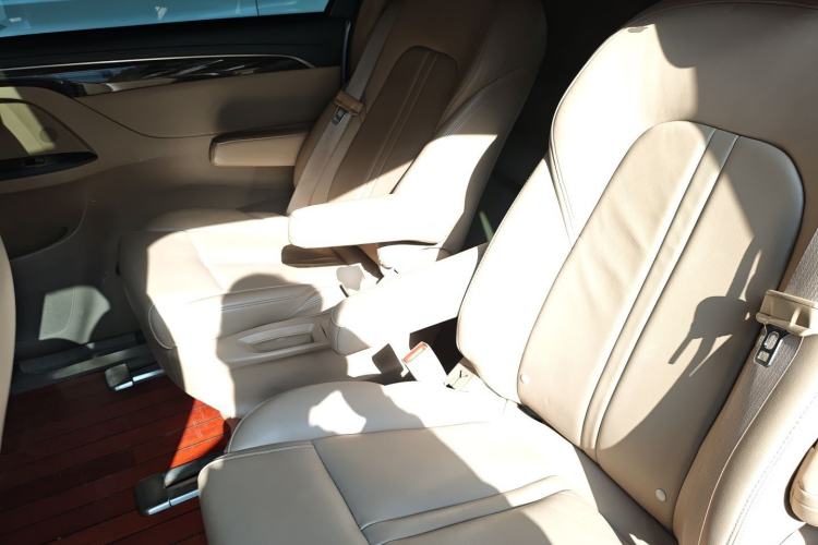 Used Buick GL8 2018 ES 28T Premium Model China VI Standard
