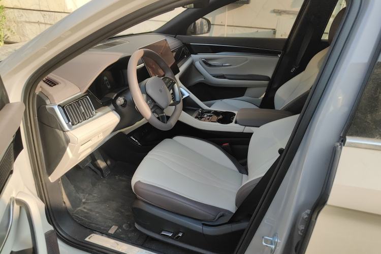 Used BYD Song PLUS New Energy 2025 DM-i Intelligent Driving 160KM Flagship Model
