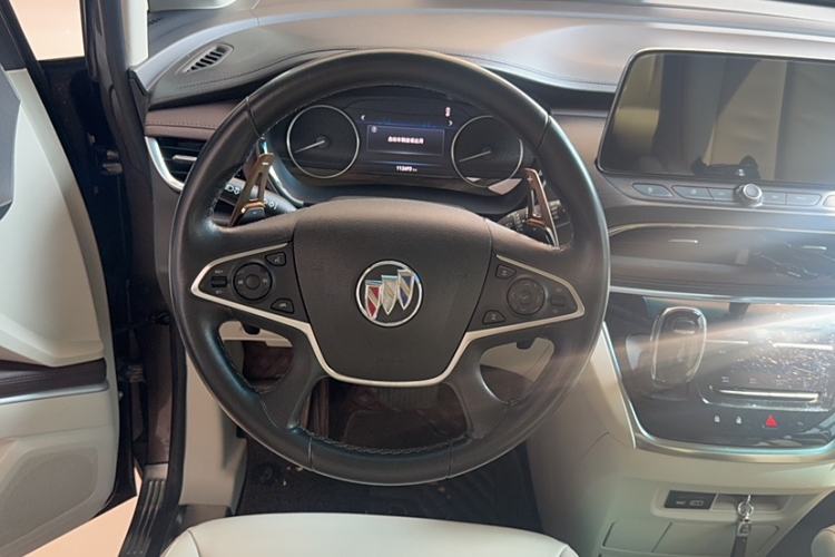 Used Buick GL8 2021 Land Cruiser Executive Class 652T Luxury Model
