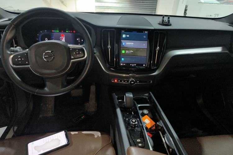 Used Volvo XC60 2024 B5 4x4 Smart Luxury Edition