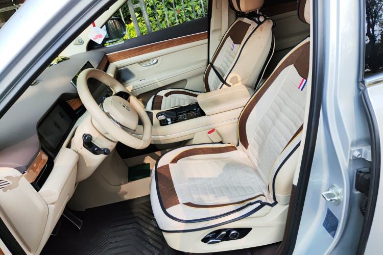 Used Hima AITO M7 2024 1.5T Rear-Drive Plus Version 5 Seats
