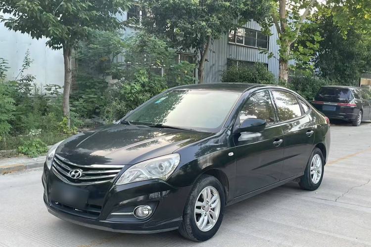 Used Hyundai Celesta 2015 1.6L Manual Comfort Model
