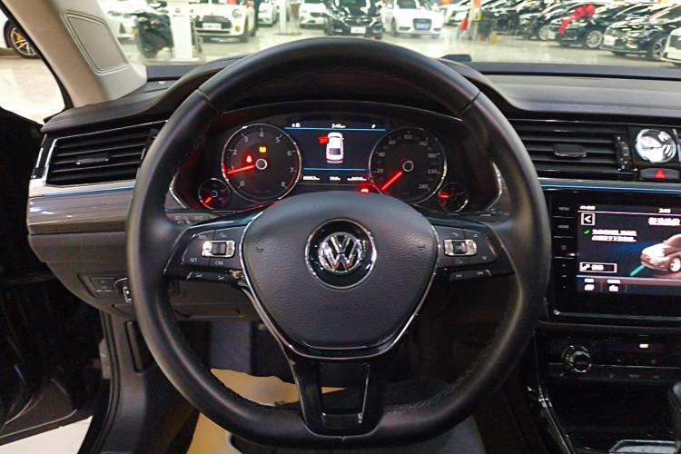 Used Volkswagen Phideon 2018 Revised Version 380TSI Two-Wheel Drive Business Edition
