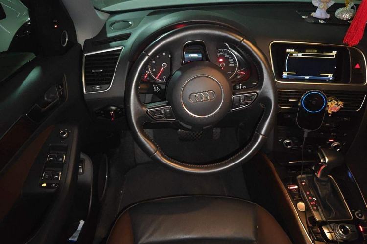 Used Audi Q5 2017 40 TFSI Comfort Model