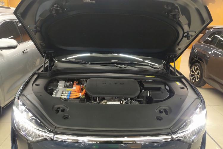 Used Hima AITO M9 2024 Range-Extended Ultra Version 52 kWh 5-Seater Model
