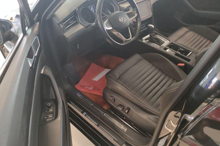 Used Volkswagen Magotan 2020 330TSI DSG Leading Model
