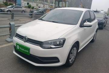 Used Volkswagen Polo 2016 1.4L Manual Fashion Model