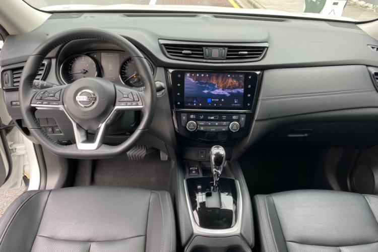 Used Nissan X-Trail 2023 Classic 2.0L Two-Wheel Drive Smart Connect & Comfort Edition
