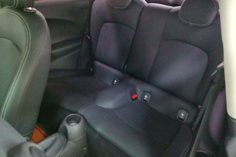 Used  MINI 2014 1.2T ONE
