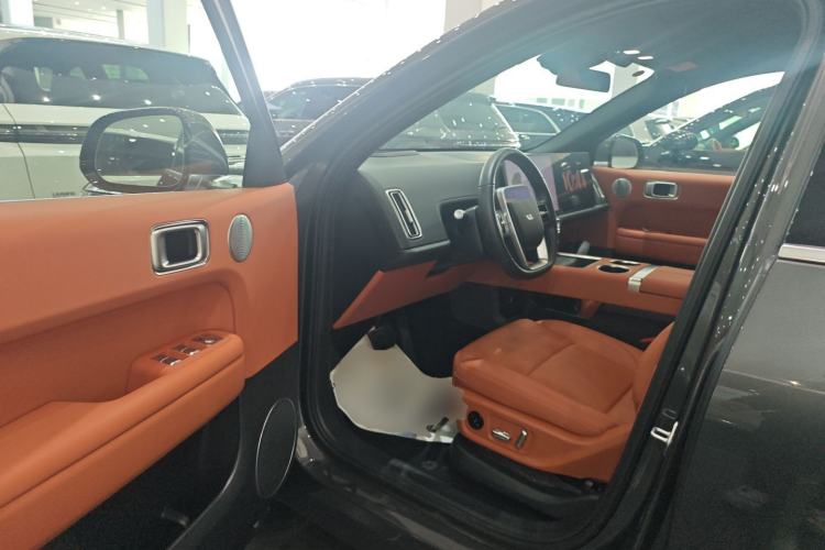 Used Li Auto L6 2024 Pro Model
