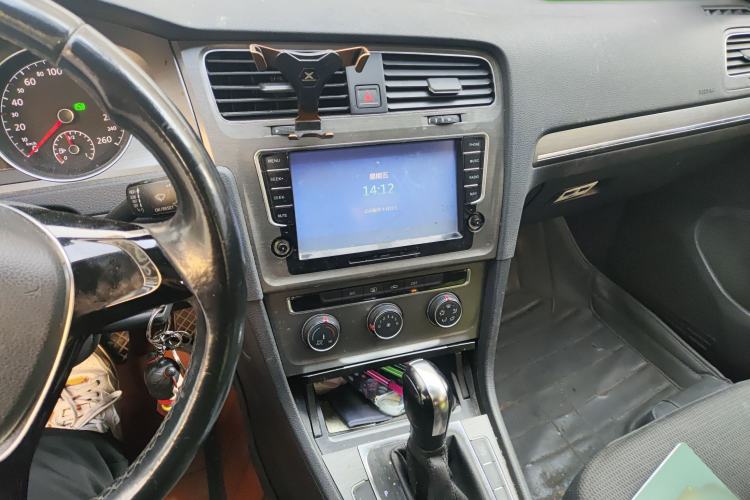 Used Volkswagen Golf 2014 1.6L Automatic Comfort Model
