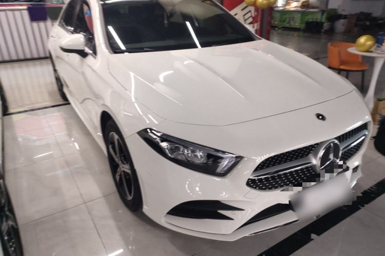 Used Mercedes-Benz A-Class 2022 Revised Version A 200 L Sport Sedan Fashionable Style
