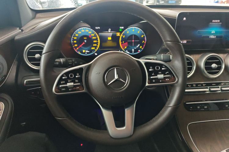 Used Mercedes-Benz GLC 2020 Facelift GLC 260 L 4MATIC Luxury Edition