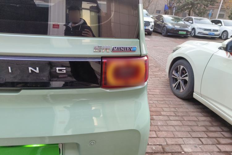 Used Wuling Hongguang MINIEV 2022 Macaron Fashion Model Lithium Iron Phosphate
