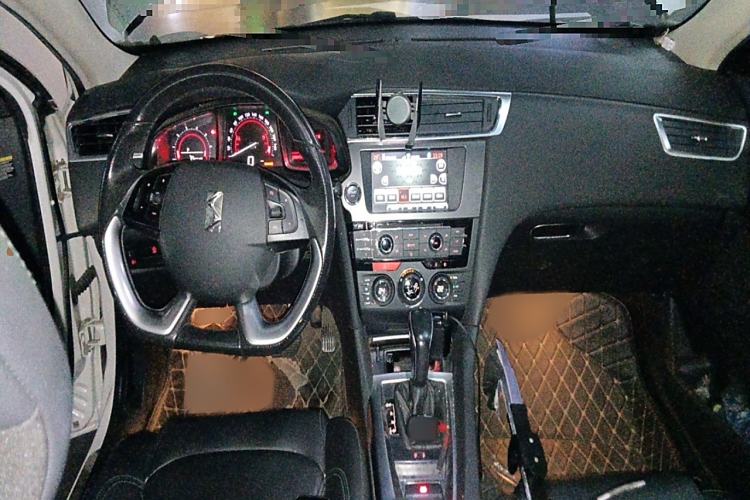 Used  6 2016 1.6T Luxury Edition THP160